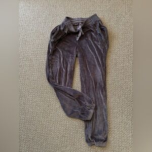 SKIMS by Kim K Velvet Jogger Pants